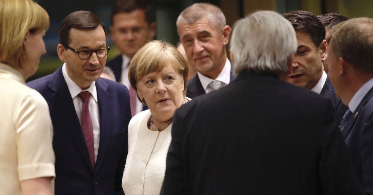 Żakowski: "Szydło przegrała 27:1, Morawiecki 23:4. A zapłacimy wszyscy naszym zdrowiem"