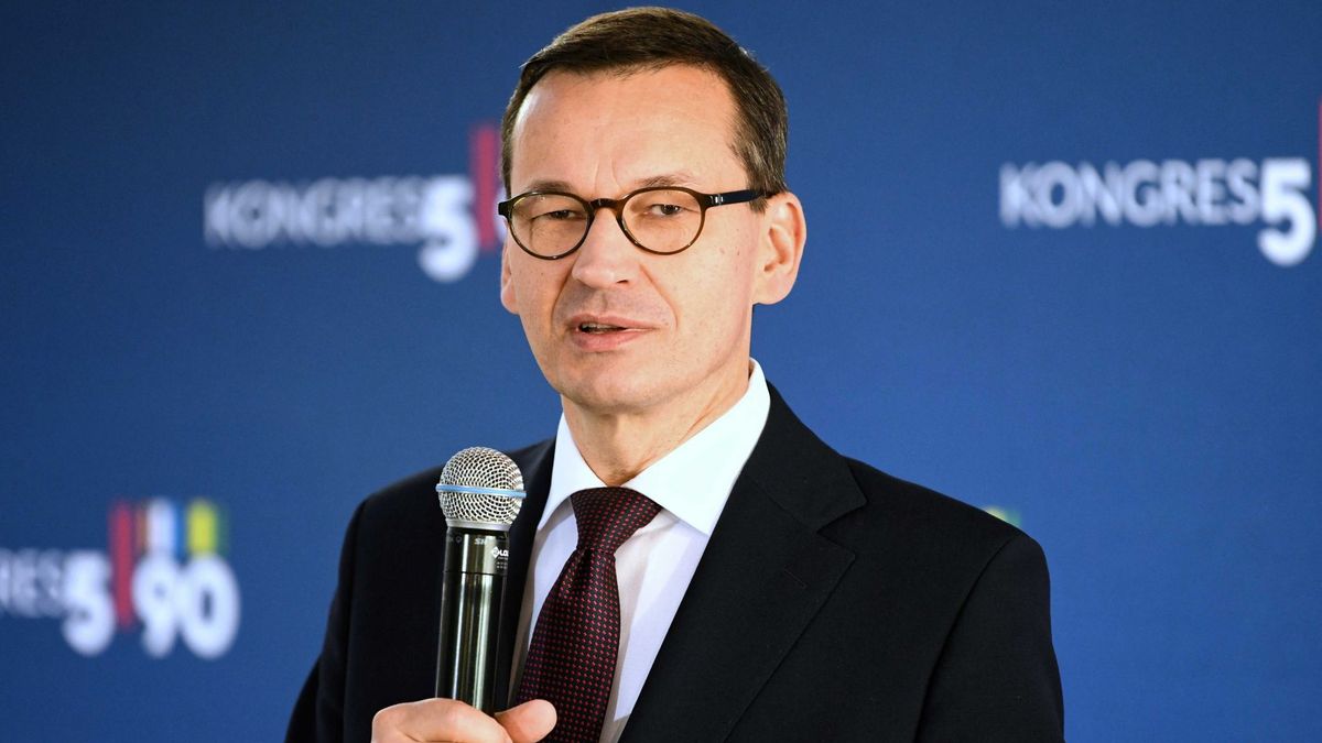 Mateusz Morawiecki wskazuje, że Polska uniezależnia się od Niemiec.