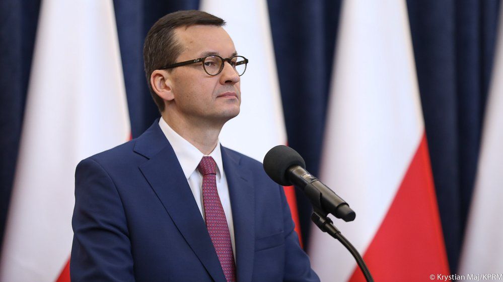 Premier Mateusz Morawiecki przedstawia założenia pakietu pomocowego na czas epidemii. 