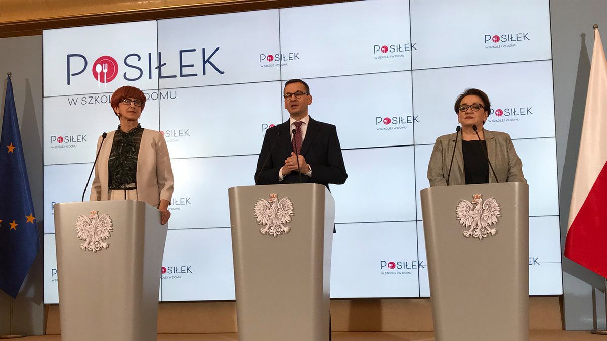 Premier Mateusz Morawiecki podczas wtorkowej konferencji w sprawie nowego programu socjalnego.