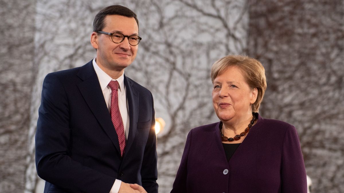 Mateusz Morawiecki spotkał się we wtorek z Angelą Merkel.
