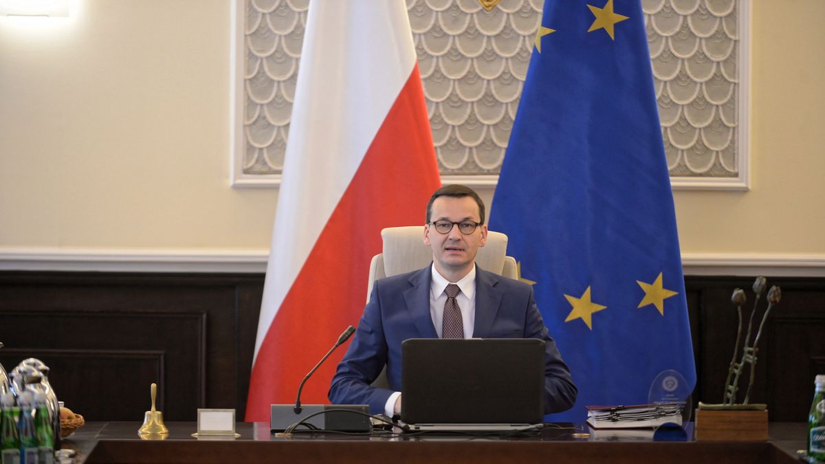 Wydatki państwa to nie tylko wydatki budżetu państwa, ale także m.in. samorządów, NFZ i ZUS.