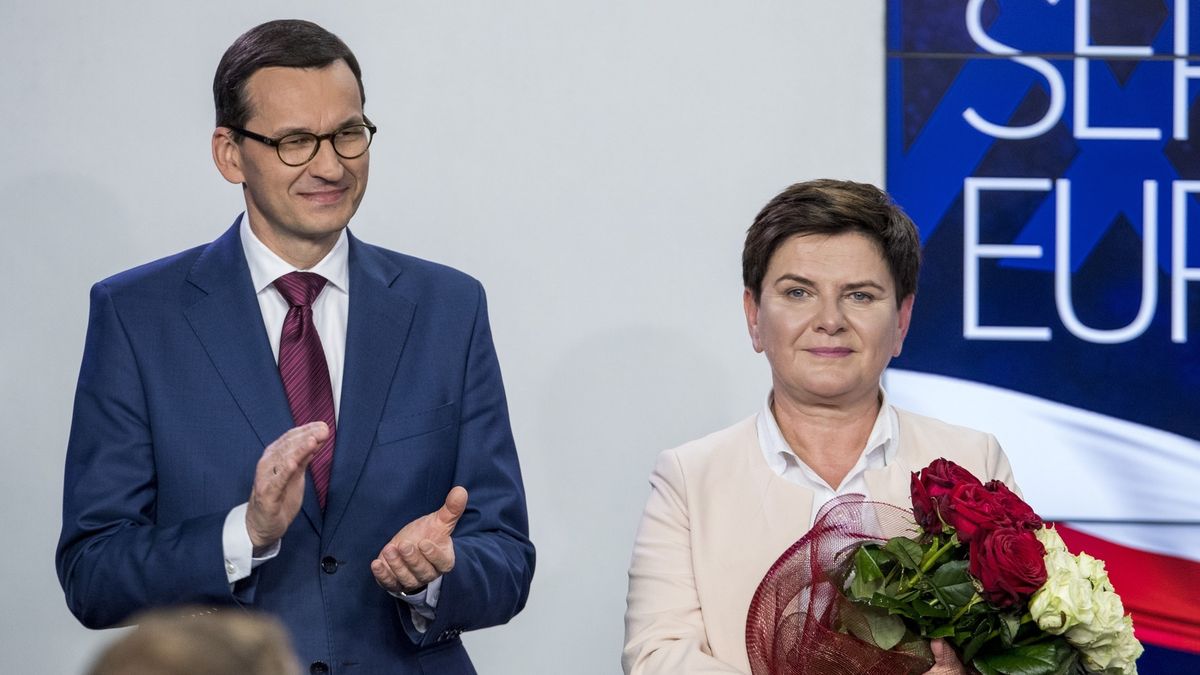Mateusz Morawiecki i Beata Szydło - to oni staną się twarzami walki o pieniądze z UE