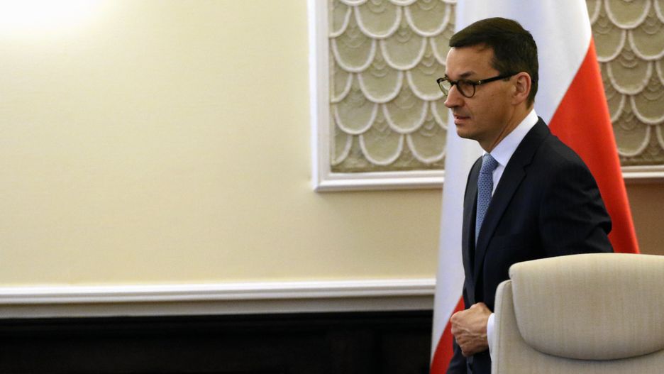 Mateuszowi Morawieckiemu w wizycie na Węgry towarzyszy delegacja licząca 10 osób