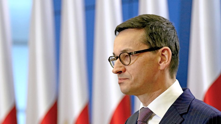 Morawiecki życzy Polakom "Błogosławionych Świąt Bożego Narodzenia"