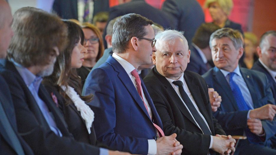 Mateusz Morawiecki i Jarosław Kaczyński musieli przełknąć w środę gorzką pigułkę