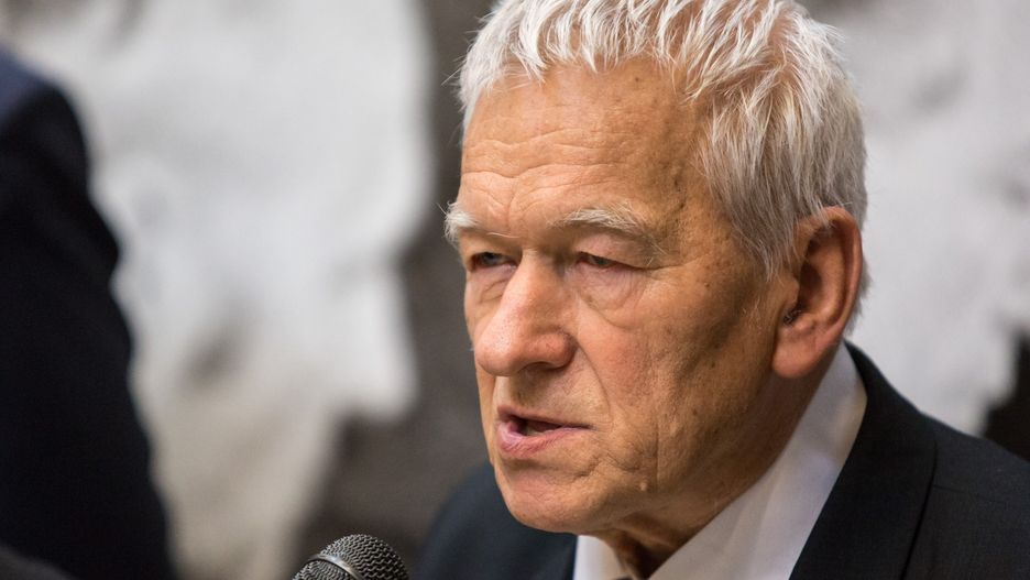 Morawiecki wyszedł ze szpitala po poważnej operacji