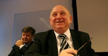 SLD wycofuje poparcie dla Hausnera