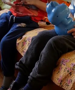 25-letnia matka oddała czterech synów. Co dalej z porzuconymi dziećmi? Niesamowita reakcja