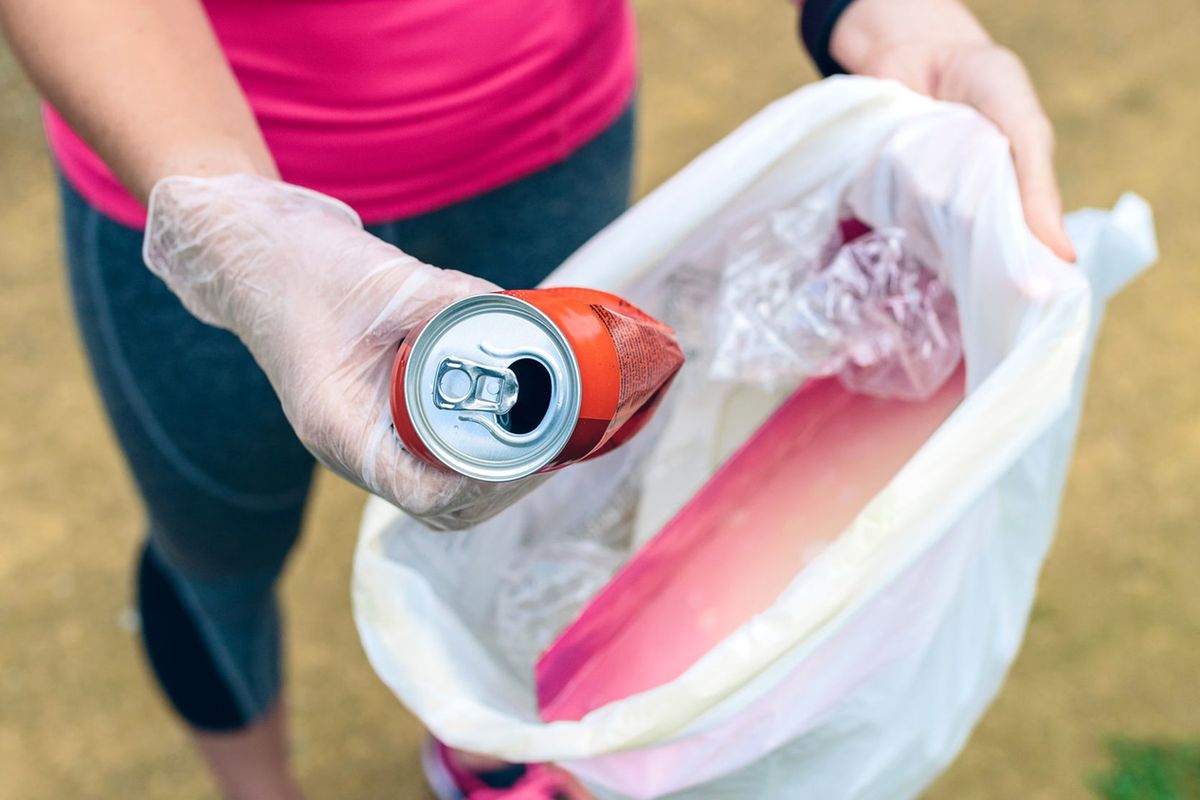 Zbierz worek śmieci i odbierz książkę za darmo. Akcja Empiku z okazji Sprzątania Świata