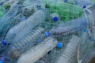 Kaucja na plastik, szkło i aluminium. System może objąć więcej opakowań