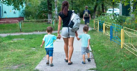 Wymarzona praca? Oferują niani krocie. Jest jedno "ale"
