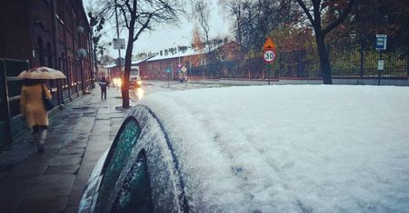 IMGW ostrzega: w niedzielę może spaść śnieg
