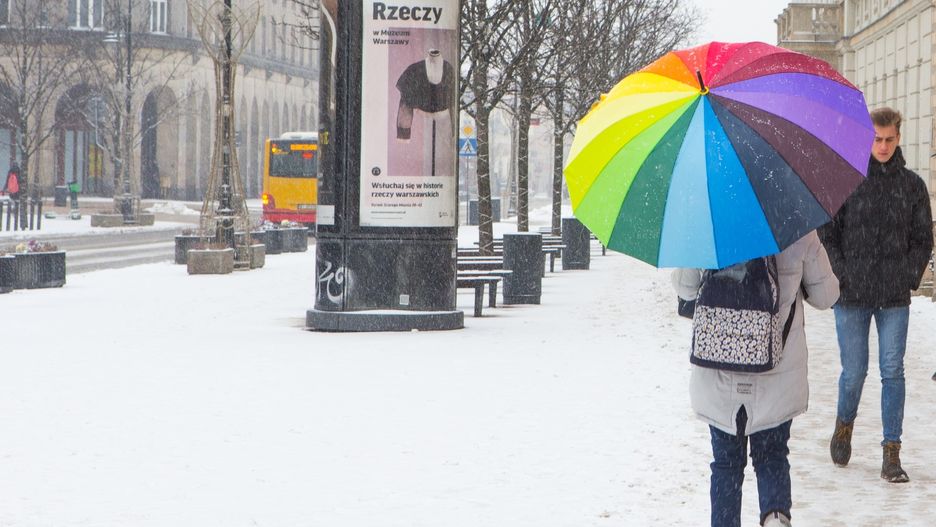 Smog Warszawa 25 stycznia - coraz lepsza jakość powietrza nad Warszawą.