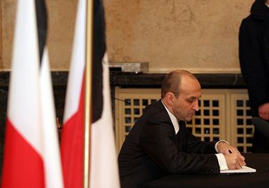 Premier wpisał się do księgi kondolencyjnej w Katowicach
