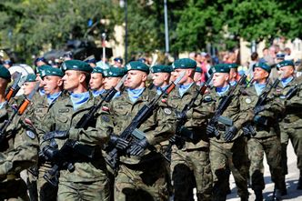 15 sierpnia a zakaz handlu. Jakie sklepy będą otwarte dłużej dzień przed Świętem Wojska Polskiego?