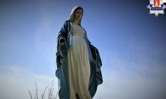 Uszkodzono figurę Matki Boskiej w Koluszkach. Policja złapała sprawcę