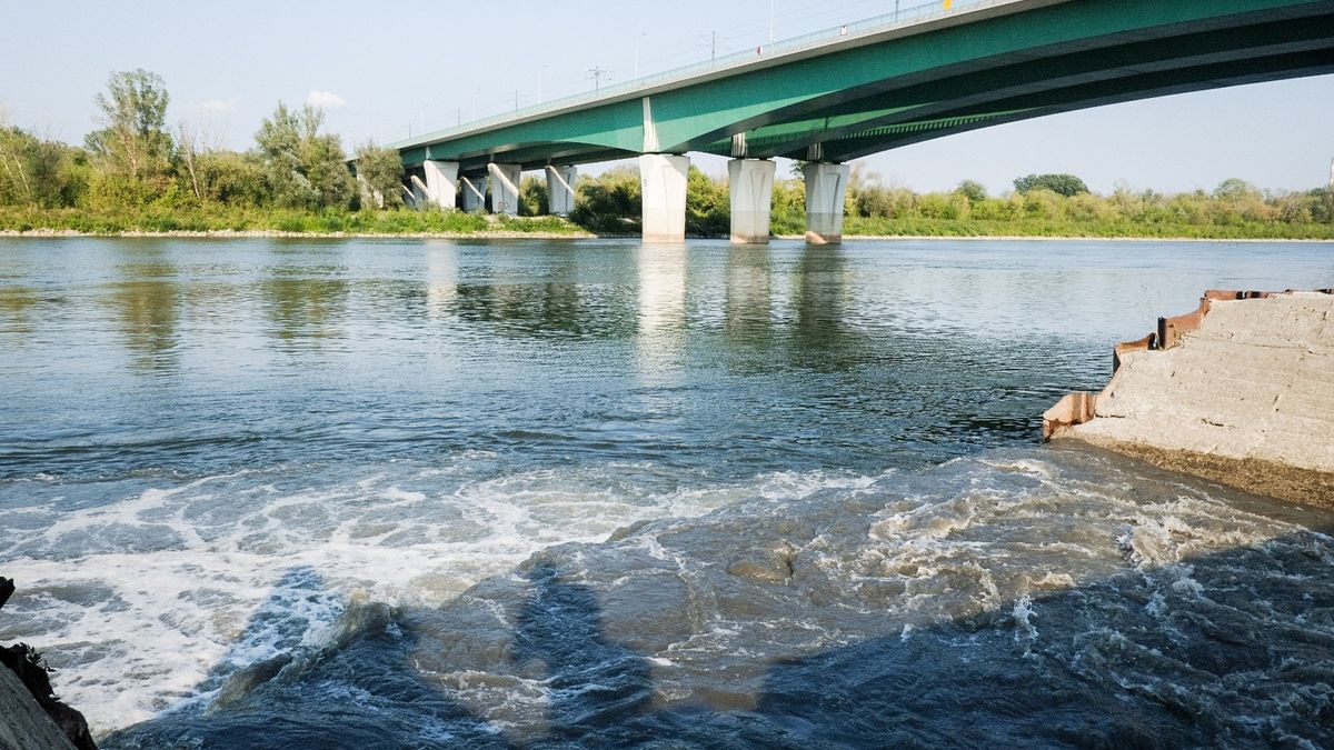 Co sekundę do Wisły wpada 3 tys. litrów ścieków. 