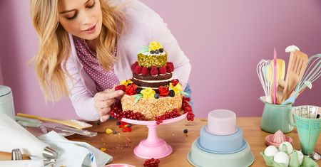 Wielkanocne wypieki. Akcesoria kuchenne, które pomogą przy świątecznych przygotowaniach