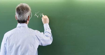 W Dolnośląskim ponad 280 osób może stracić pracę po likwidacji szkół