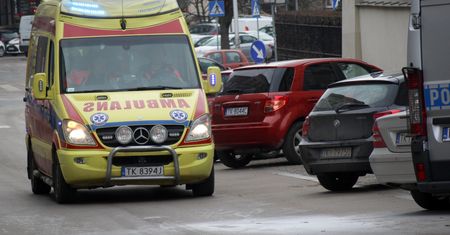 Samopodpalenie przed komendą. Mężczyzna zmarł