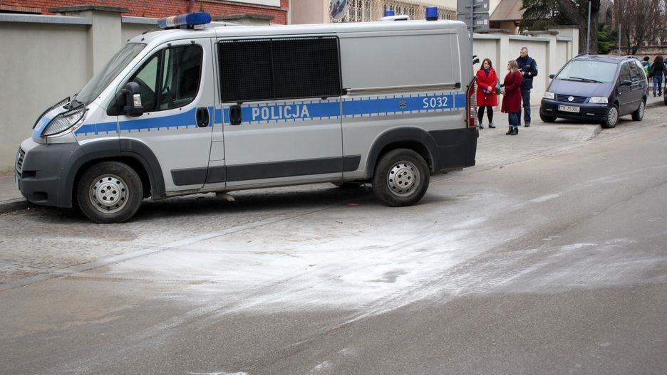 Mężczyzna podpalił się przed Komendą Policji w Kielcach