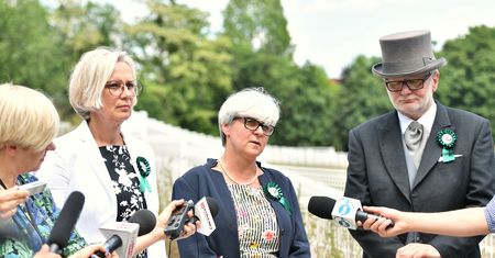Aukcja Pride of Poland. Posłanki PO ostrzegają: PiS szykuje ostatni cios