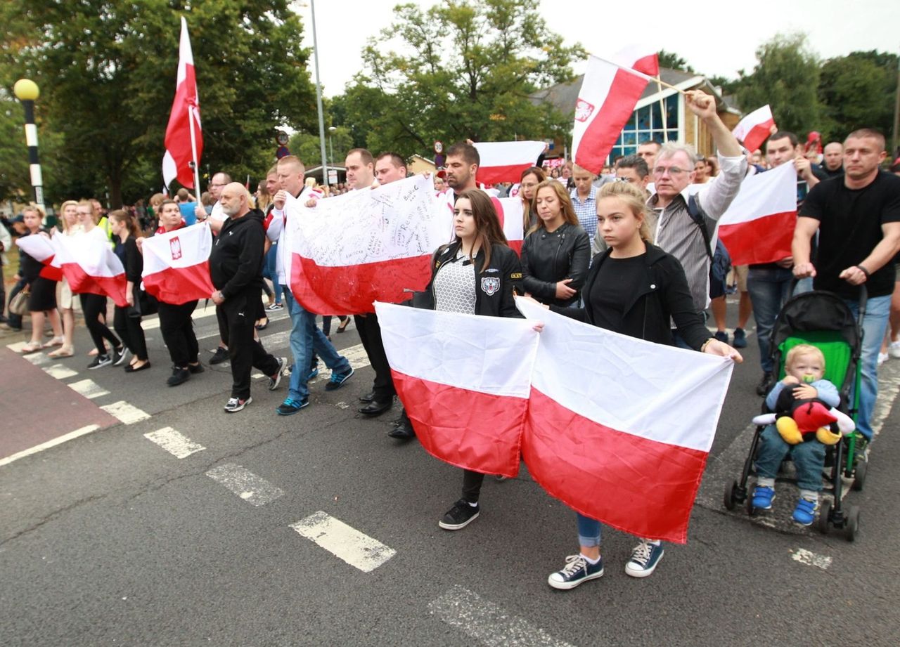 Marsz milczenia w Harlow. Uczcili pamięć zamordowanego Polaka