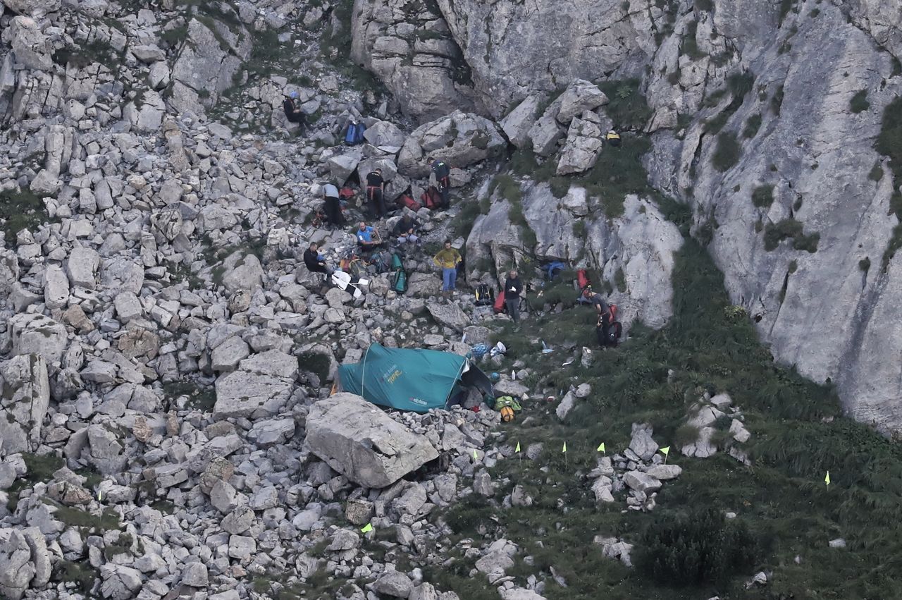 Jaskinia Wielka Śnieżna. TOPR: odnaleziono ciało jednego z grotołazów 