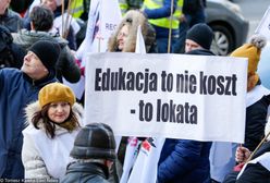 Dla nauczycieli rząd nie ma. Jednak grupa urzędników dostanie nawet 700 zł podwyżki