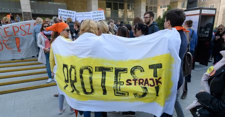 Nauczyciele o strajku: "Zobaczycie jak to jest, gdy pracujemy 18 godzin"