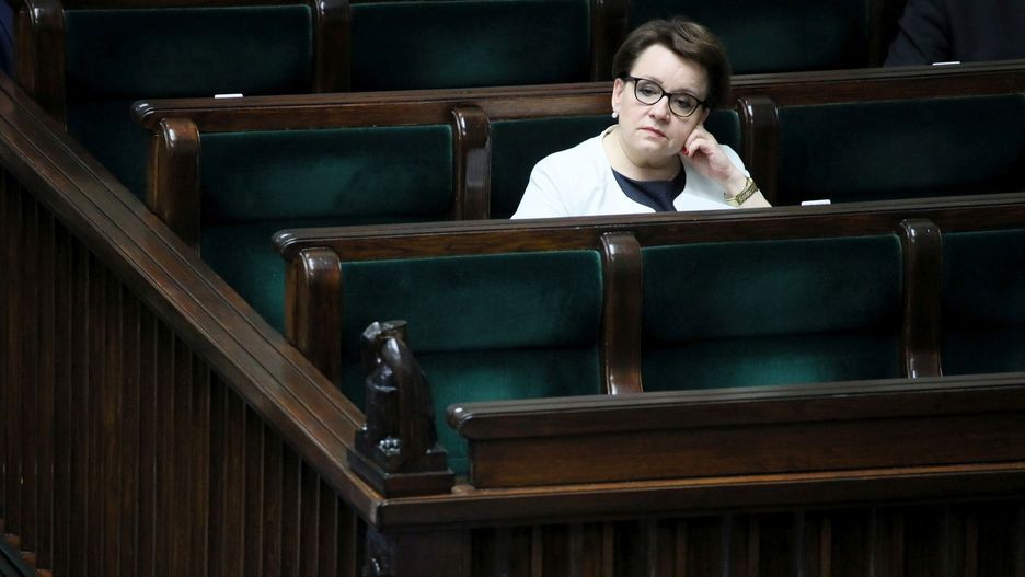 "Anna Zalewska to według PiS świetna minister edukacji.  To nie tylko prymitywna propaganda, ale też straszliwa krótkowzroczność".