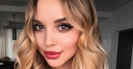 Veronica Bielik znowu prowokuje. Kusa koszulka i czerwona bielizna