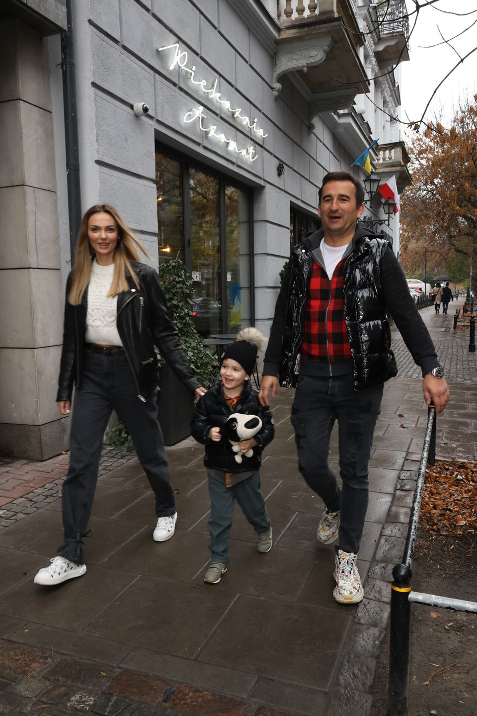 Misiek Koterski i Marcela Leszczak z synem Fryderykiem