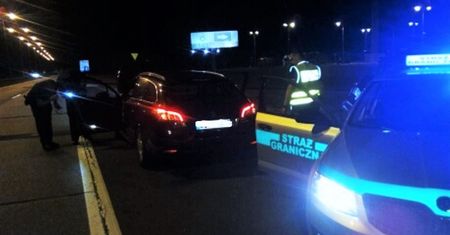 Polak ukradł Peugeota z Berlina. Długo się nim nie nacieszył