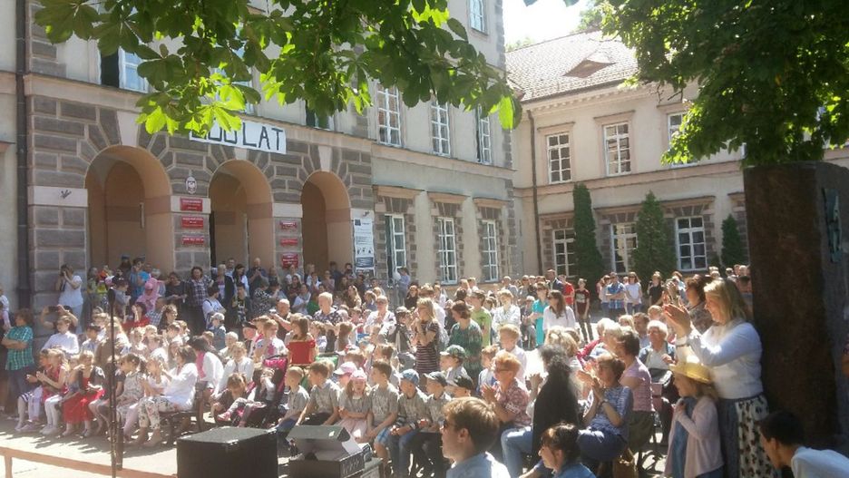Instytut Głuchoniemych, uroczystość z okazji Dnia Matki i Dnia Ojca, 31.05.2019