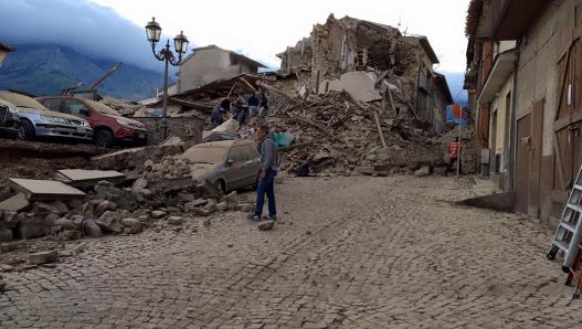 Miasto, które zawaliło się w nocy. Dramat Amatrice oczami świadków