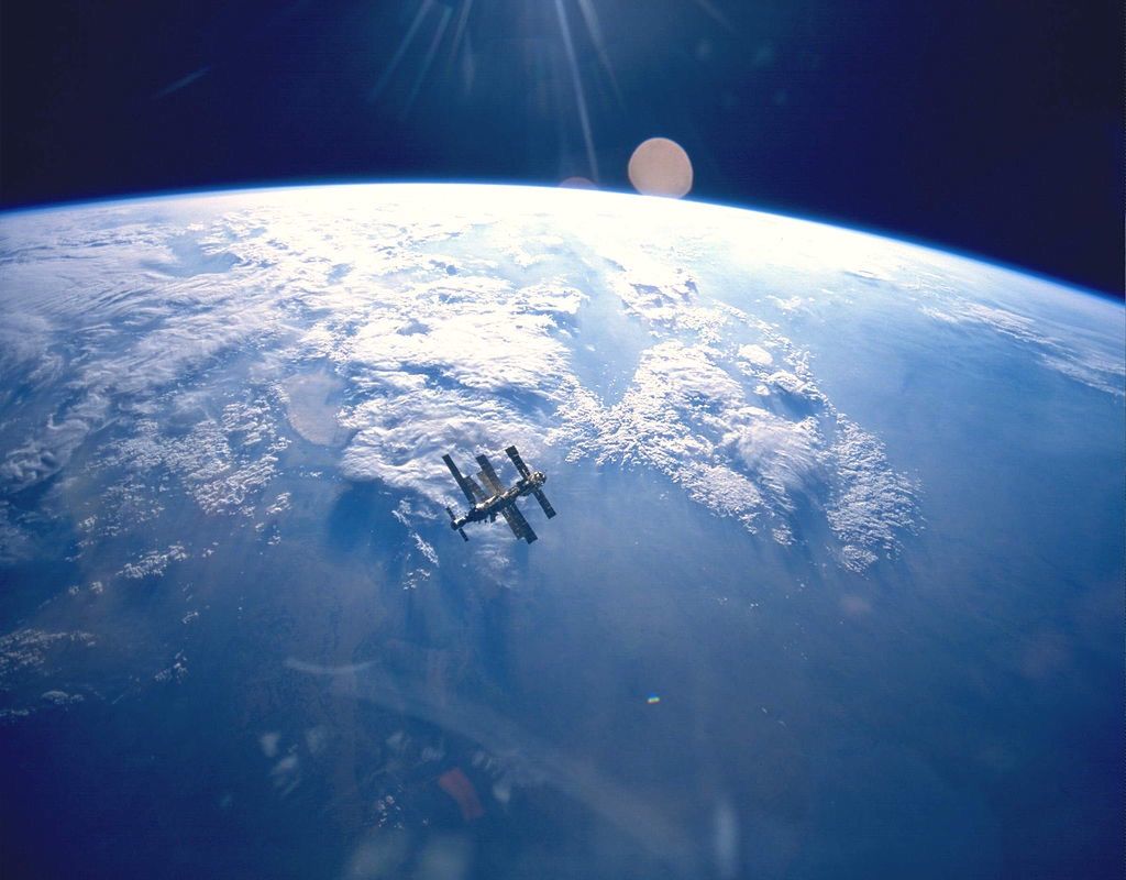 Nastolatek zbudował najlżejszego satelitę na świecie