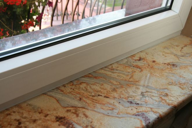 Parapet wewnętrzny: jak dopasować go do wnętrza?
