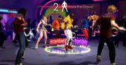 Na zwiastunie The Black Eyed Peas Experience występuje pewien znany zespół