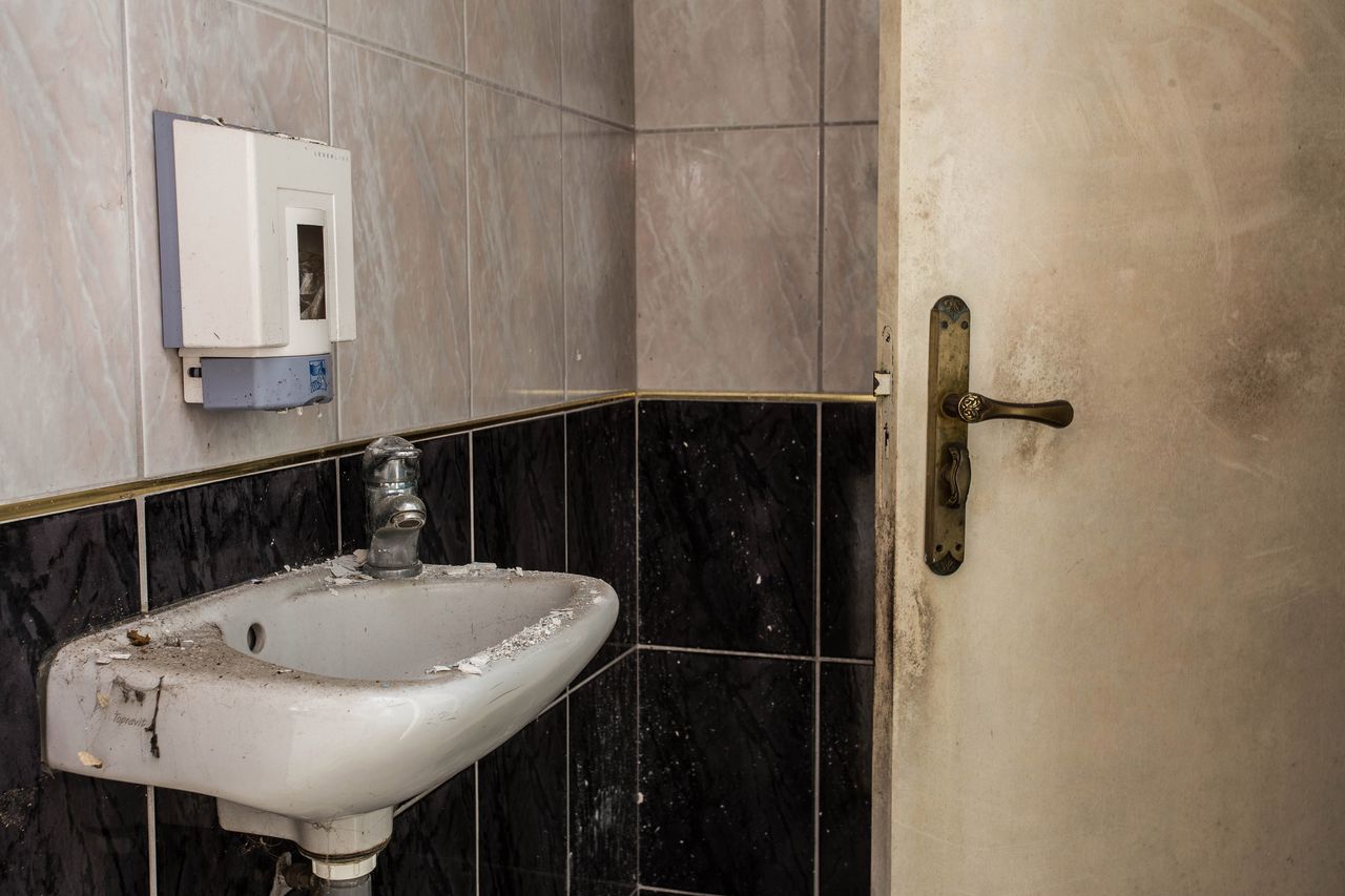 Wyjeżdżają, a łóżka w rybnej konserwie. Tacy goście to nadmorski koszmar 