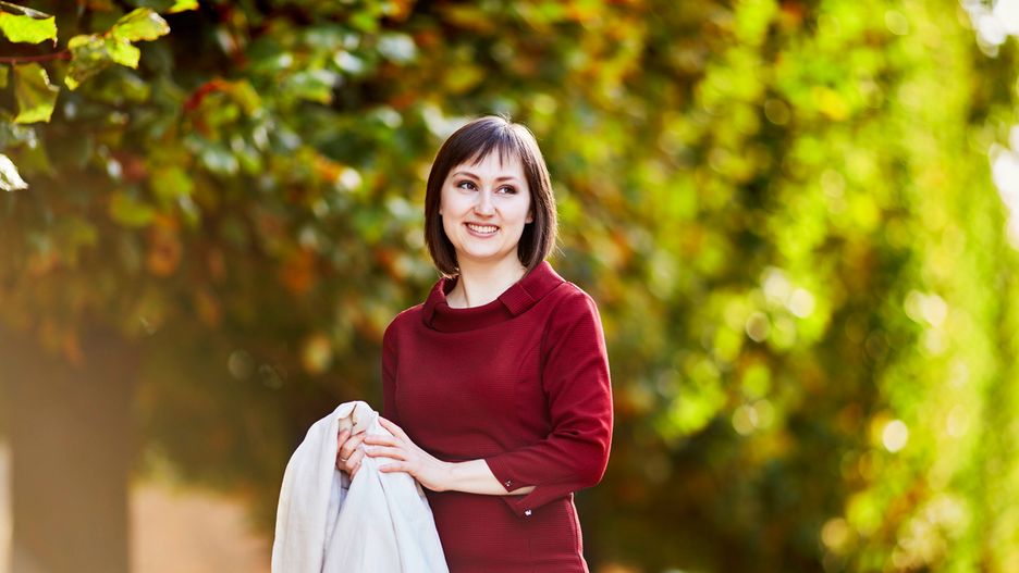 Czerwona sukienka doda zmysłowości i elegancji