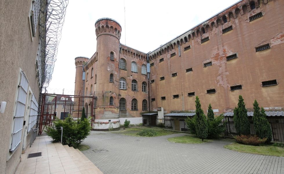 Budynek byłego zakładu karnego w Kaliszu (fot. Tomasz Wojtasik/PAP) 