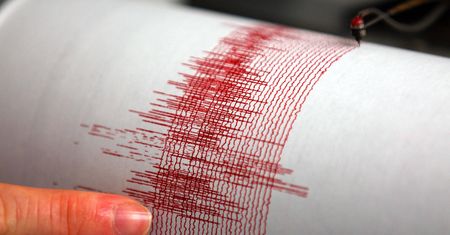 Silne trzęsienie ziemi we Francji. Trzy osoby są ranne