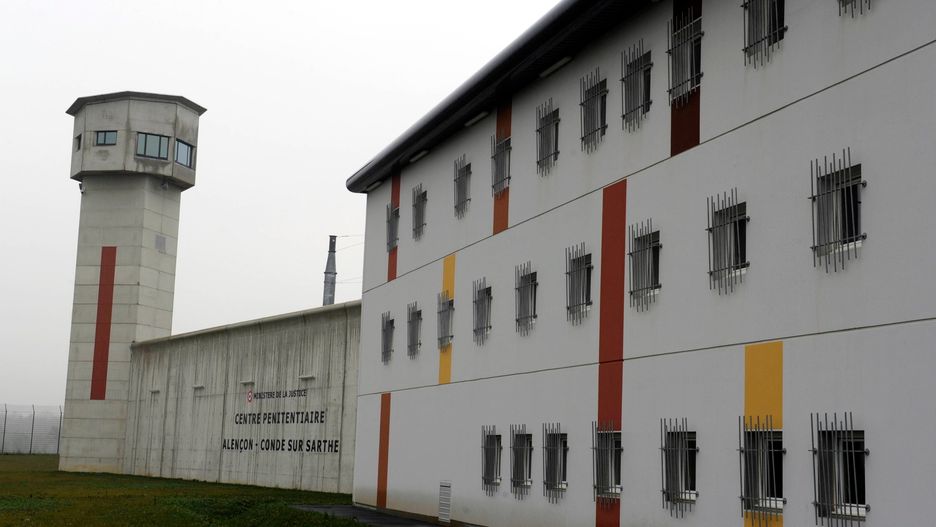 Więzienie Conde-sur-Sarthe w północno-zachodniej Francji 
