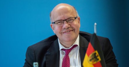 Niemcy "postawią na nogi" rosyjską gospodarkę. Deklaracja RFN i Rosji