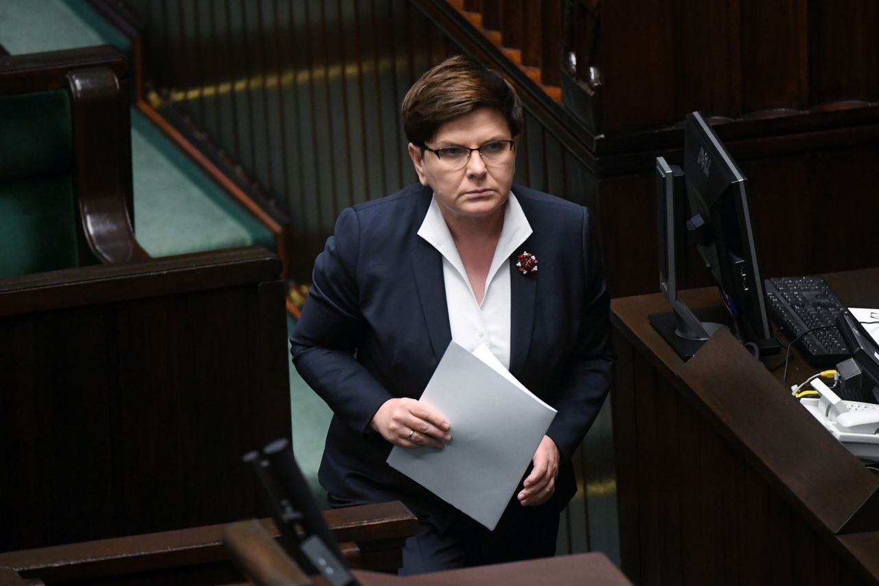 Szydło: opozycja niech nie histeryzuje