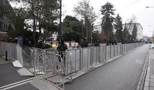 Sejm ogrodzony barierkami. Dziś kluczowe decyzje ws. aborcji, będą protesty