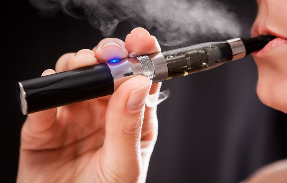 E-papierosy i plastry nikotynowe winne nagłej śmierci łóżeczkowej?