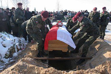 Pogrzeb polskiego żołnierza zmarłego w Iraku
